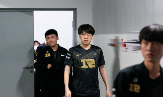 赛不仅仅是 赛不仅仅是