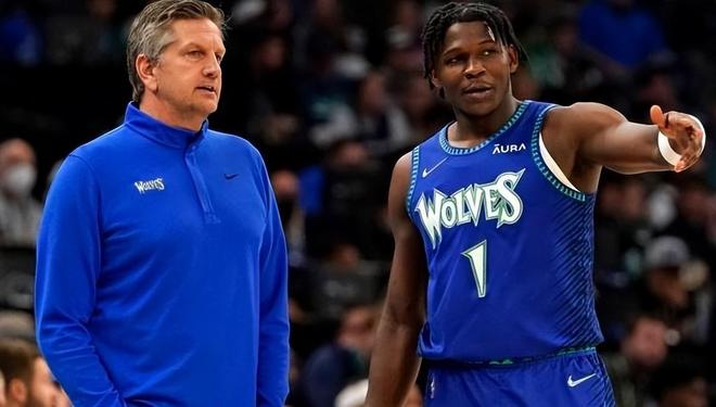 的阵容和顽 的阵容和顽