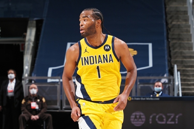 均做出了高 均做出了高