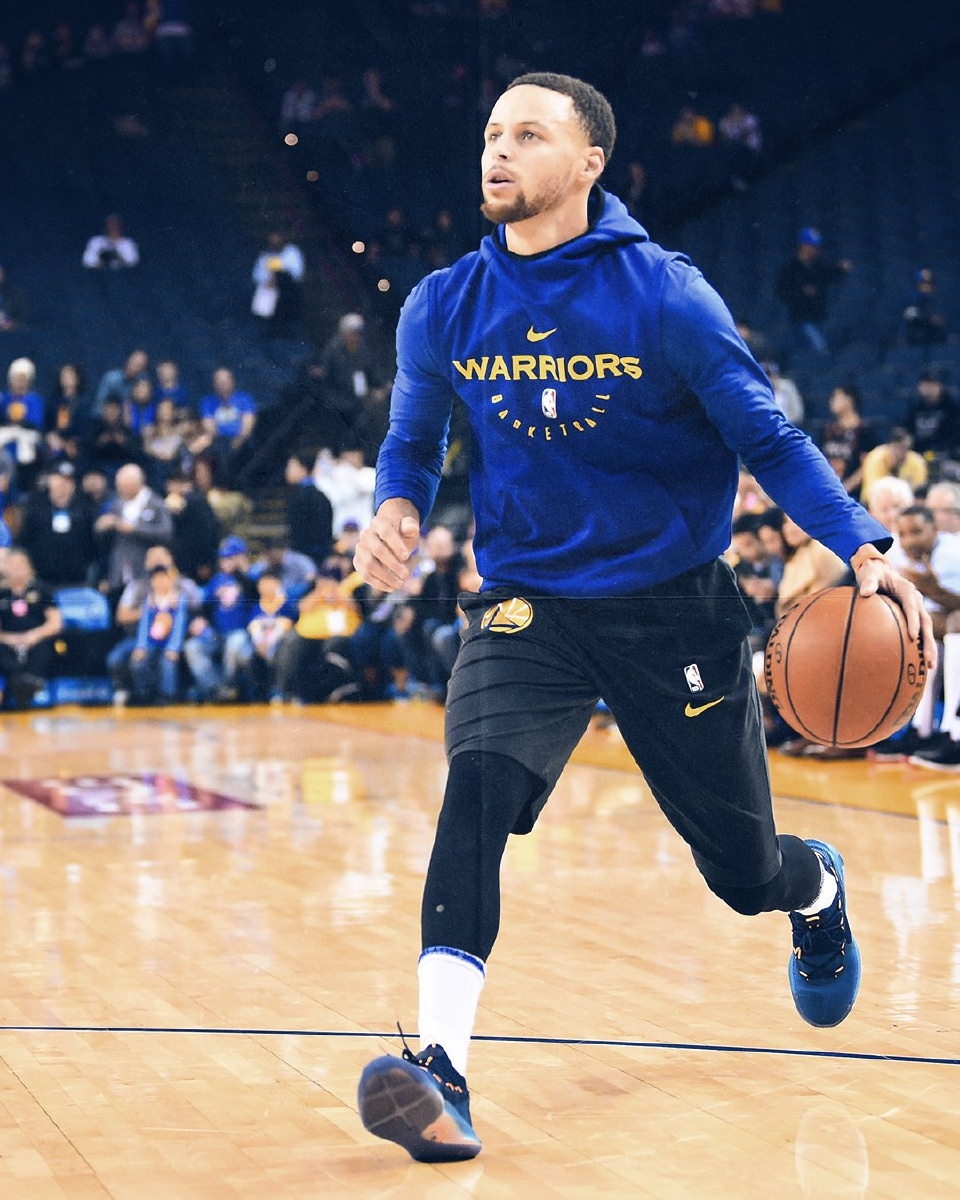 弱侧跑动 弱侧跑动