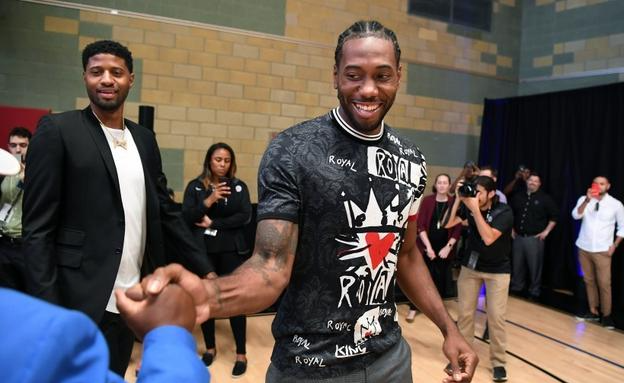 对更坚决 对更坚决